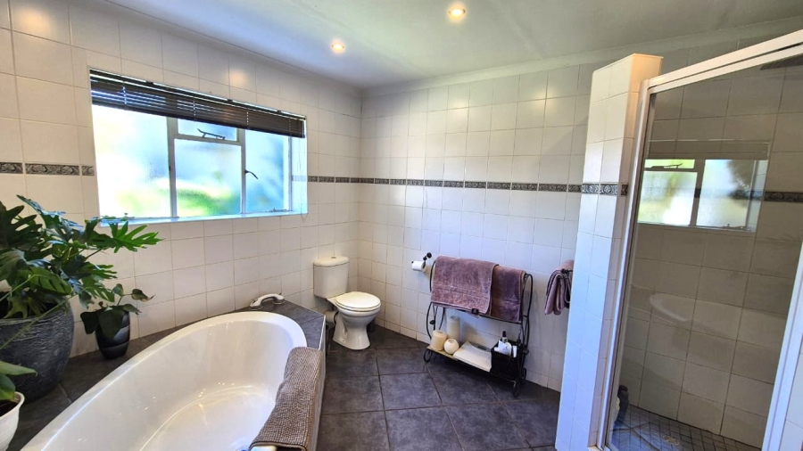 3 Bedroom Property for Sale in Top Town Eastern Cape